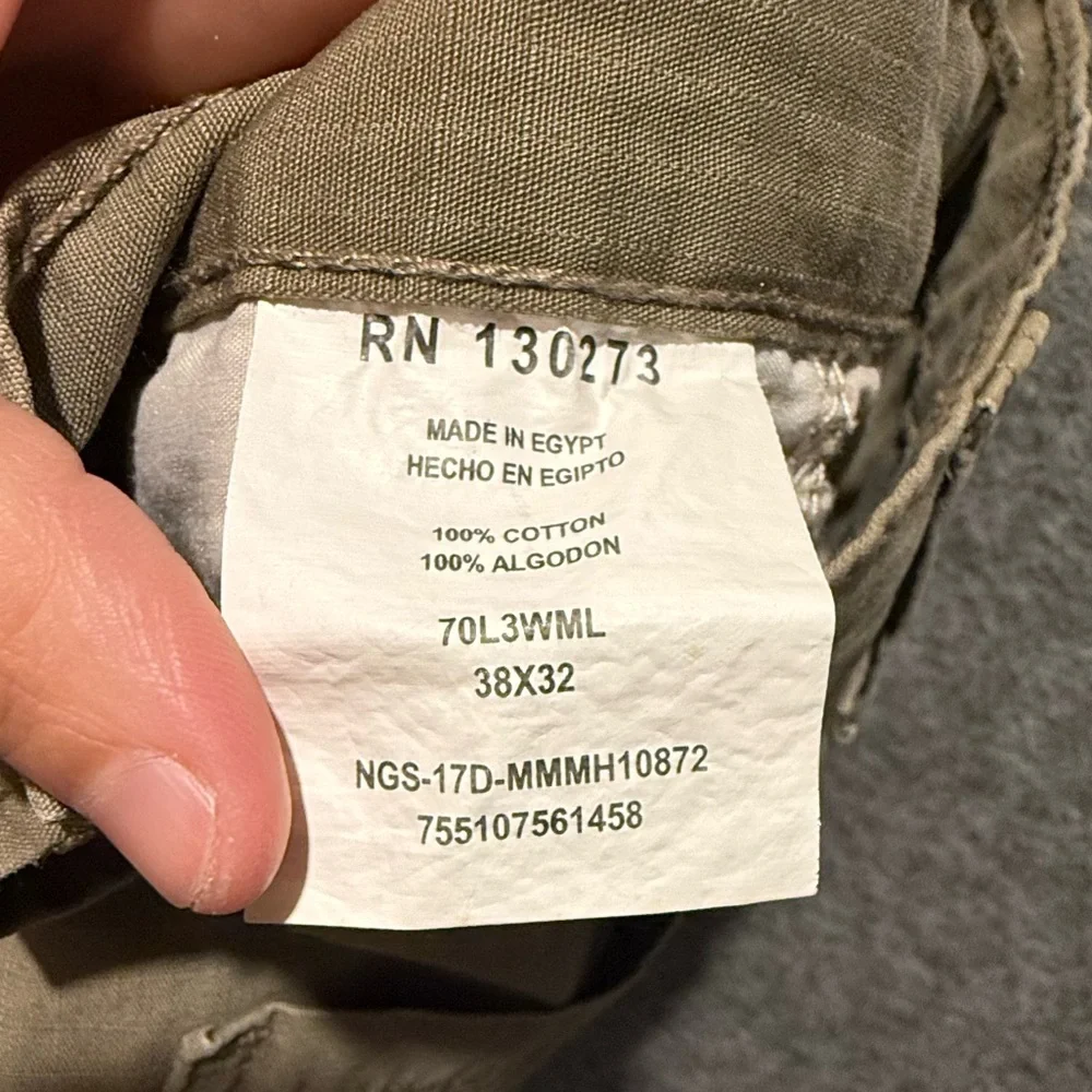 Wrangler Cargo Khaki Pants mens 38x32 tan brown cotton Straight comfort nice!